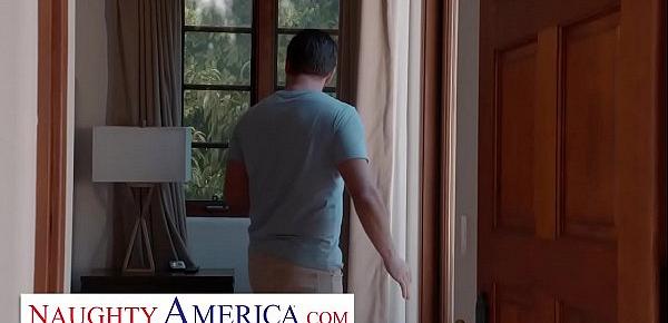  Naughty America - Kendra Spade flirts and fucks her neighbor
